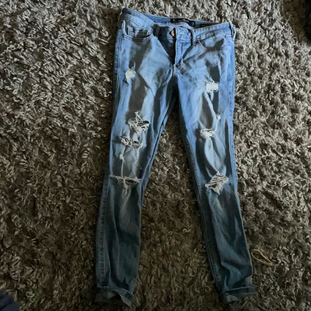 Holister low rise skinny jeans with rips